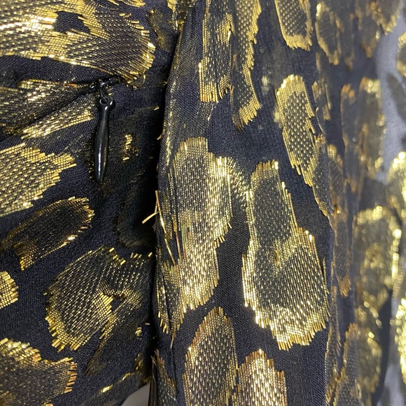 A.L.C. Logan Top Silk Gathered Waist Black/Gold 6 - Picture 10 of 16